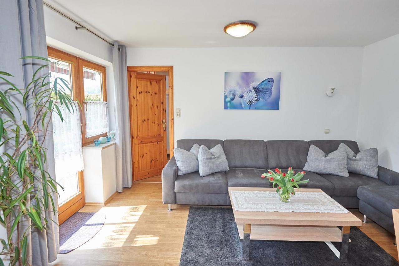 Ferienwohnung Hoefler Bayerisch Gmain Exterior photo