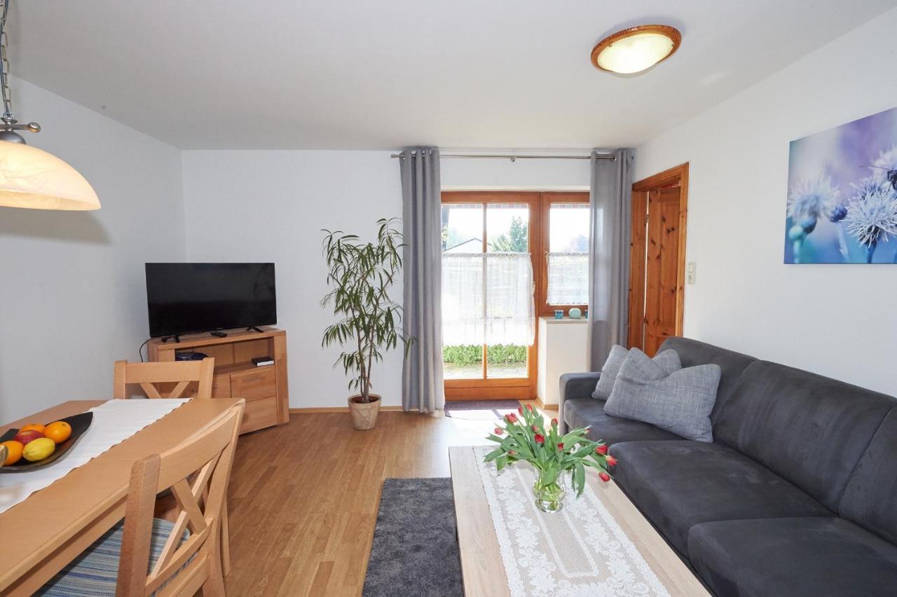 Ferienwohnung Hoefler Bayerisch Gmain Exterior photo